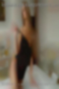 carolannDecastro want man to